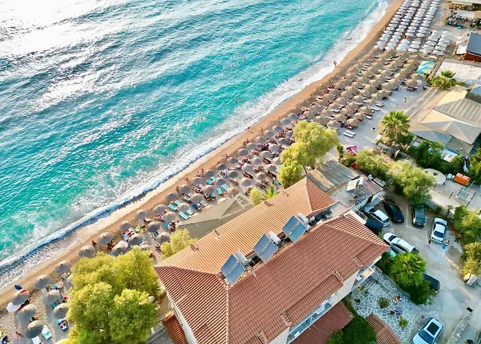 Potam\'Sea Bliss 7 - Beach Front, Sun Beds & Parking