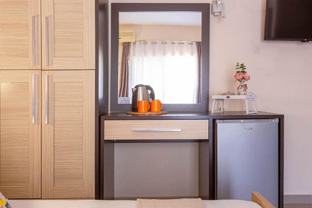 Potam'sea Bliss 7 - Front, Sun Beds & Parking Apartamento *