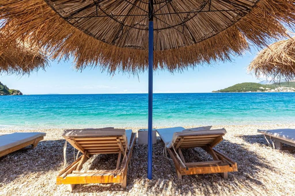 Potam'sea Bliss 7 - Front, Sun Beds & Parking *